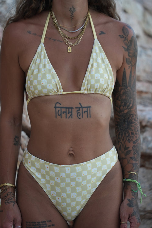 Mentawai bikini top - green
