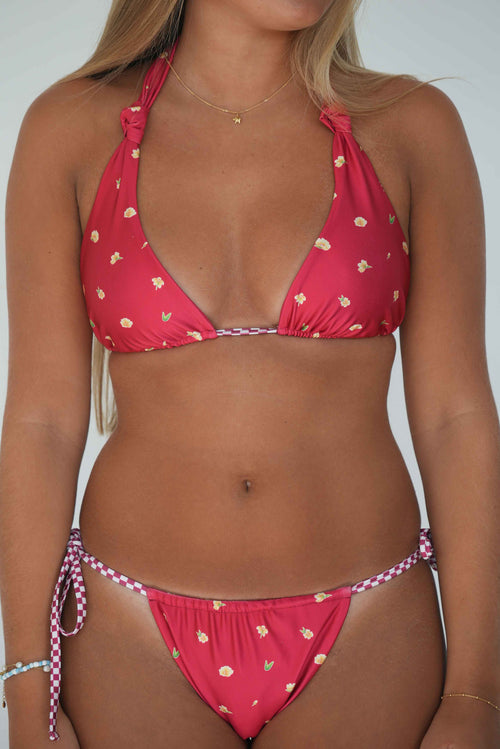 red flowers bottom