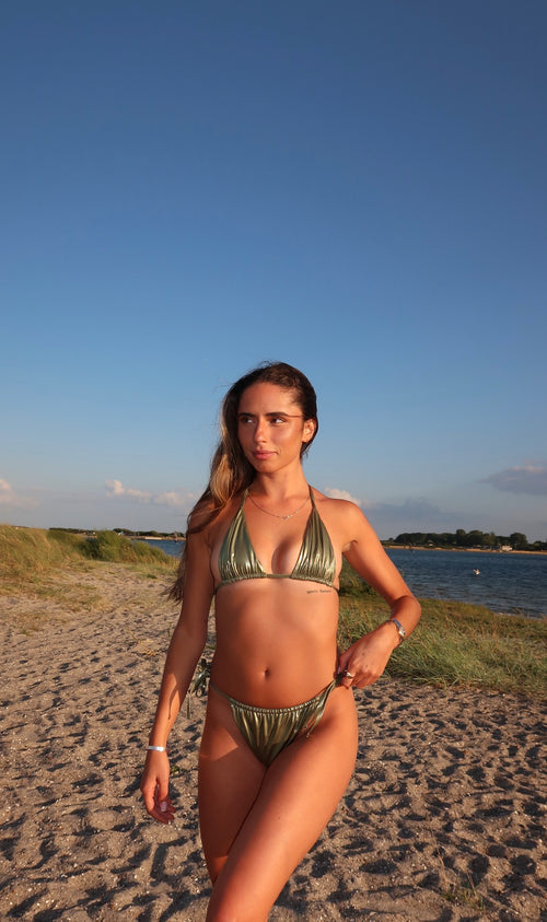 Liquid green top